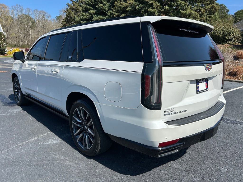 Used 2022 Cadillac Escalade ESV Sport Platinum image 26