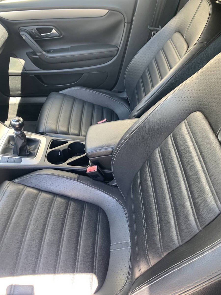 Used 2009 Volkswagen CC Sport FWD image 16