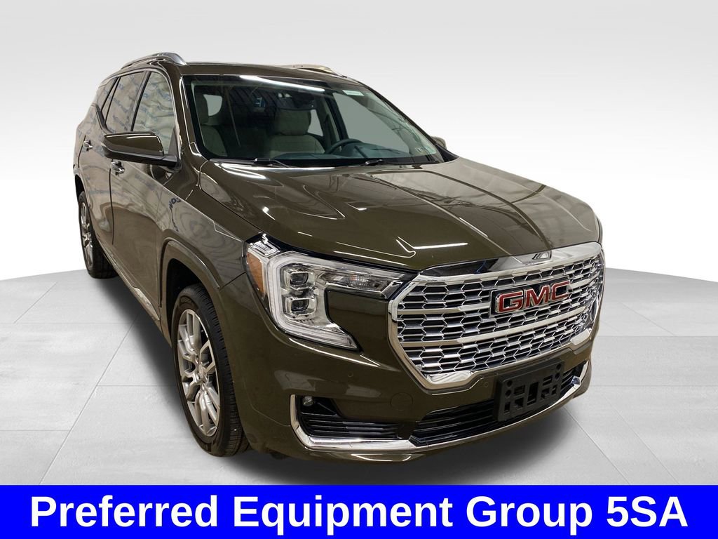 Used 2024 GMC Terrain Denali AWD/4WD image 5
