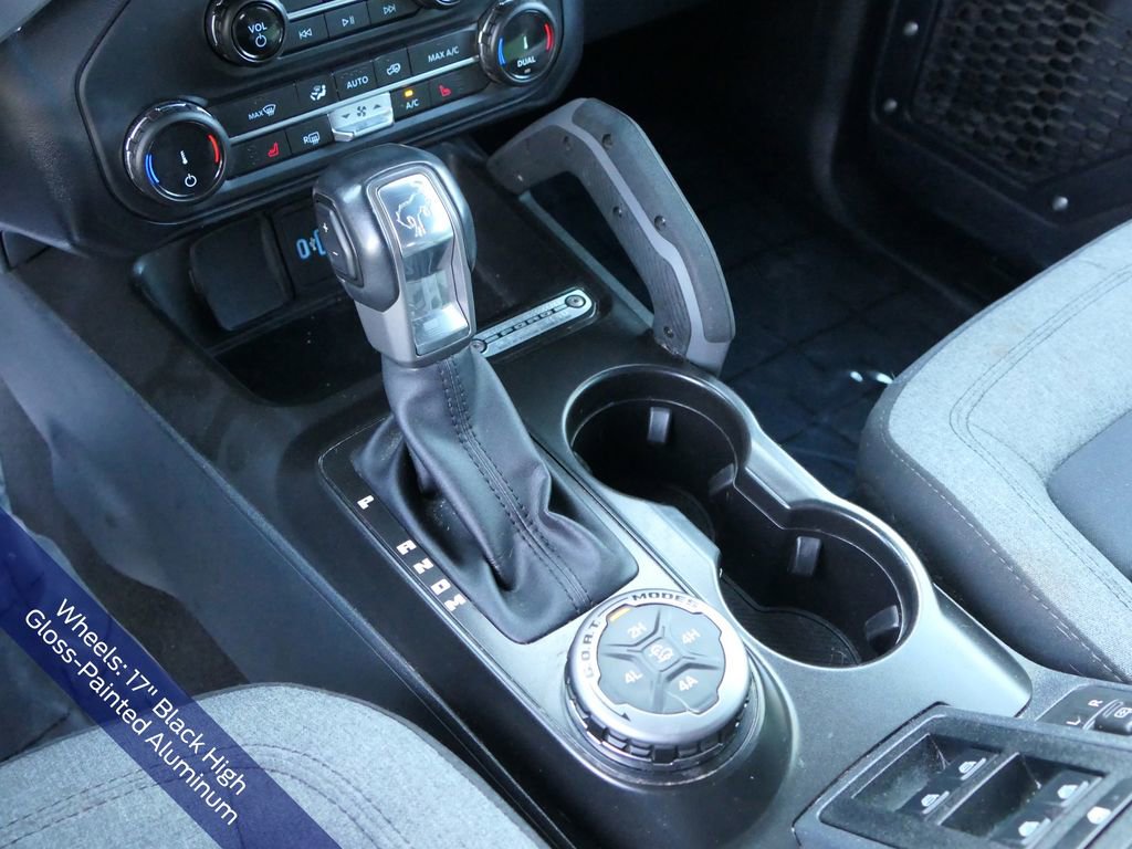 Used 2022 Ford Bronco Big Bend w/ Sasquatch Package image 25