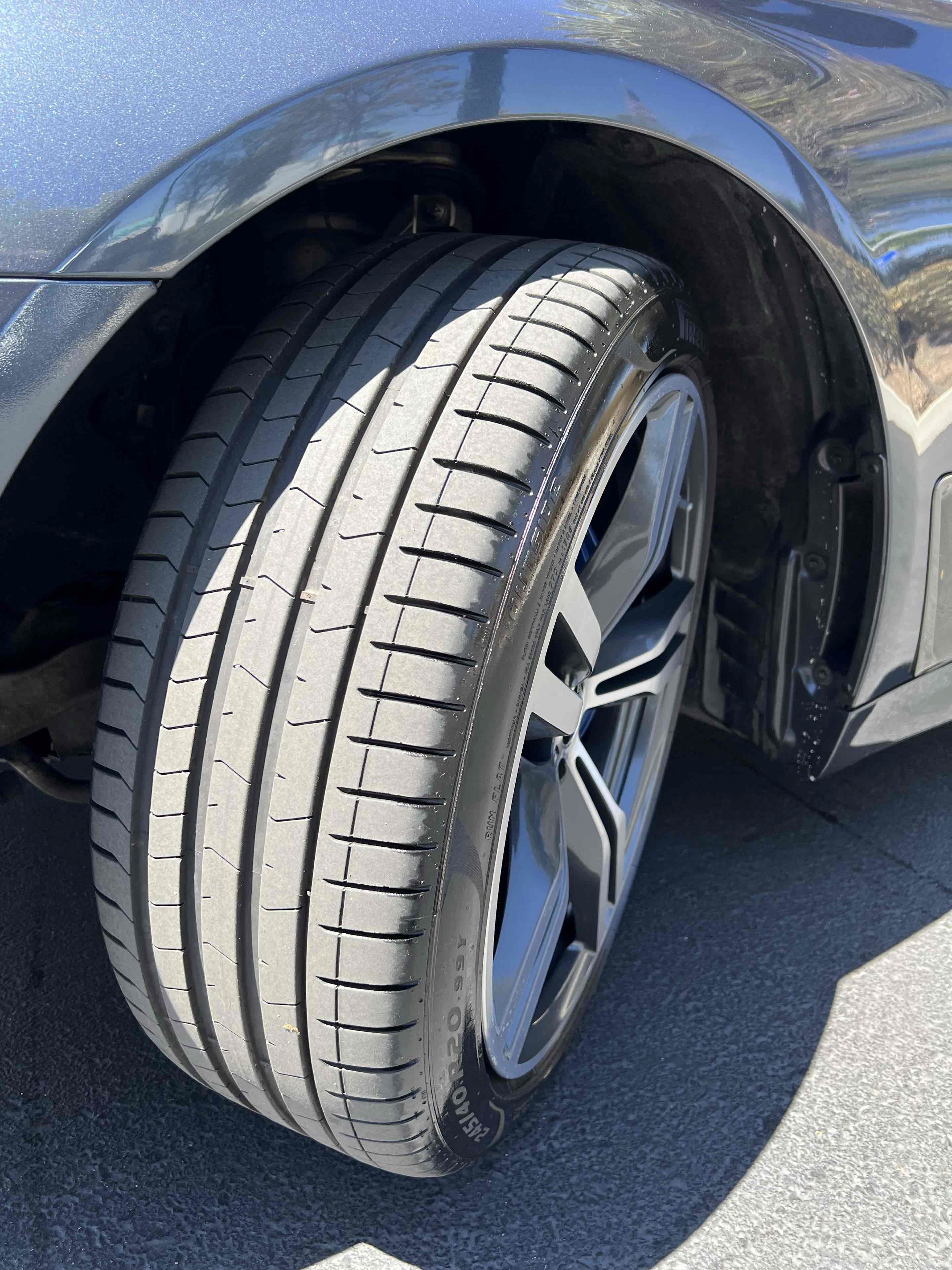 Used 2018 BMW 750i RWD image 15