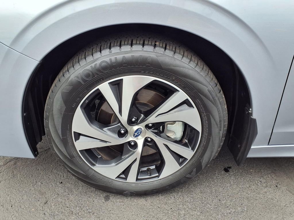 Certified 2025 Subaru Legacy Premium w/ Popular Package #1A image 15