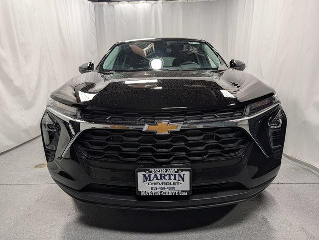 New 2026 Chevrolet Trax LS w/ LS Convenience Package FWD image 7