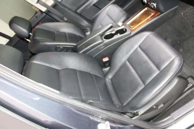 Used 2013 Mercedes-Benz GLK 350 2WD image 27