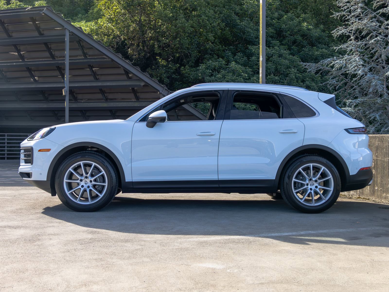 Certified 2026 Porsche Cayenne image 2