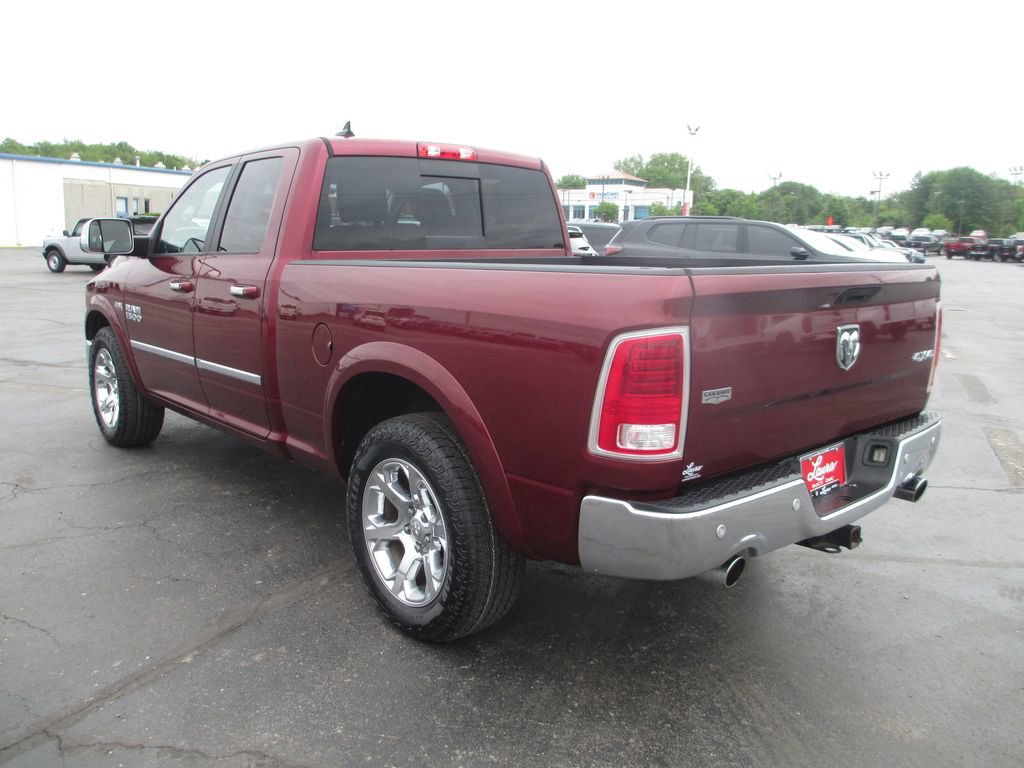 Used 2017 RAM 1500 Laramie AWD/4WD image 9