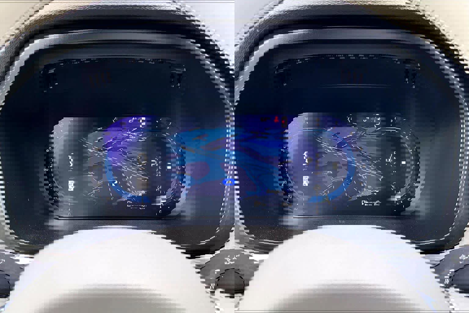 Used 2023 Volvo XC60 B5 Plus w/ Climate Package image 25