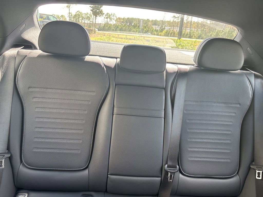 Used 2024 Mercedes-Benz C 300 4MATIC Sedan image 24