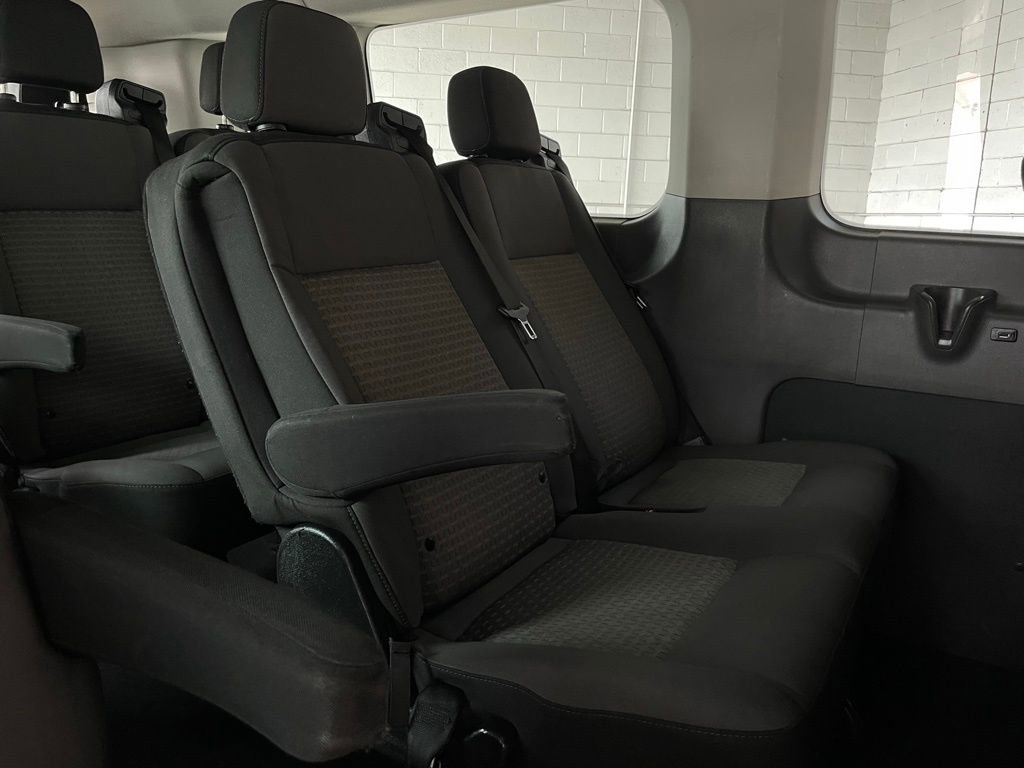 Used 2023 Ford Transit 350 XLT RWD image 19