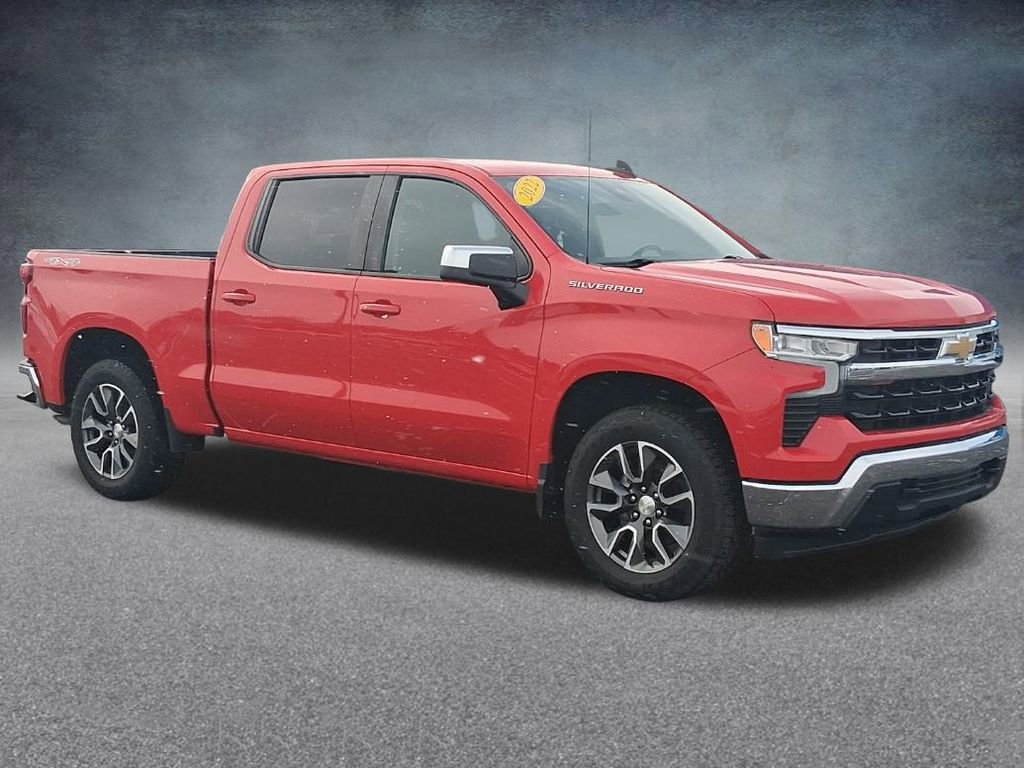 Used 2022 Chevrolet Silverado 1500 LT w/ Protection Package image 4