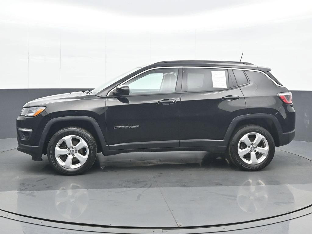 Used 2018 Jeep Compass Latitude w/ Popular Equipment Group image 3