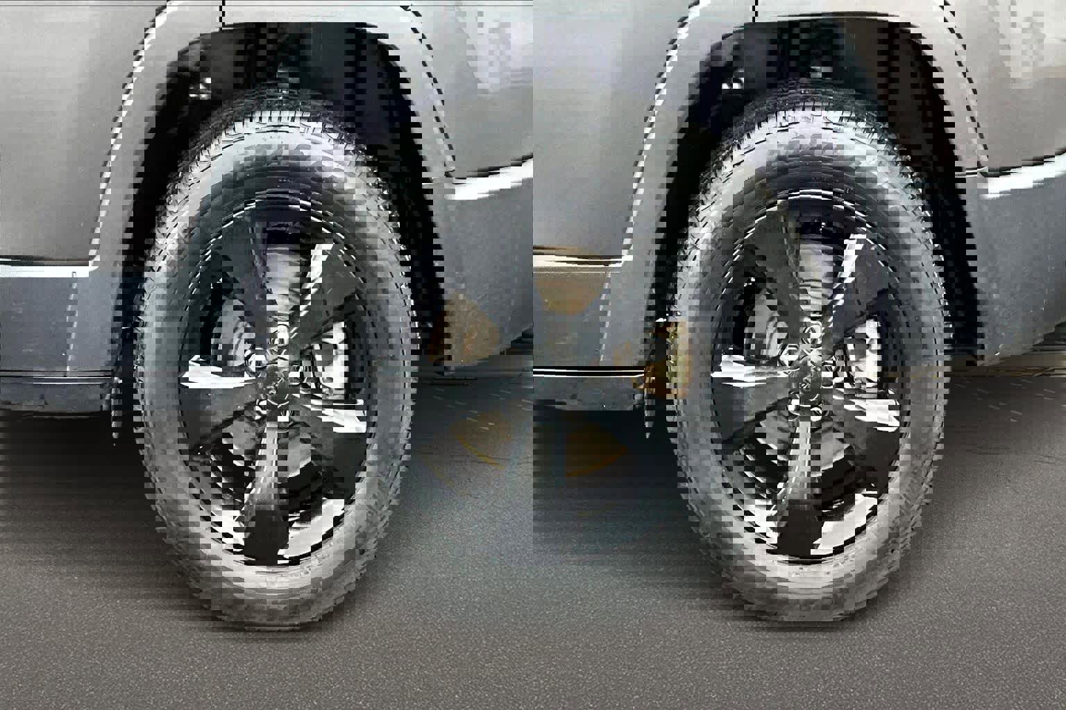 Used 2021 Jeep Cherokee Altitude image 36