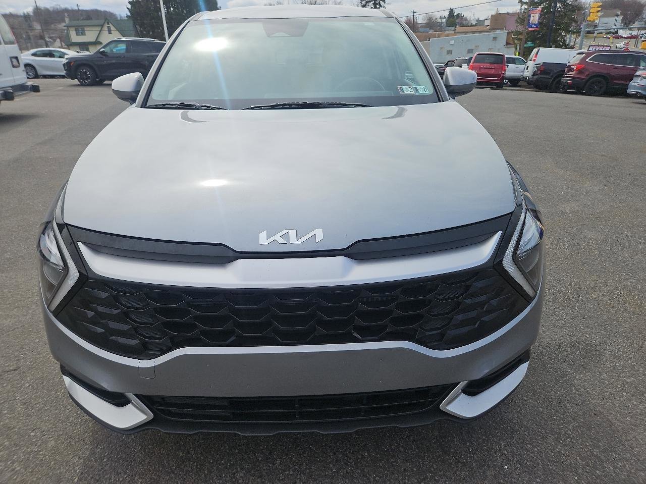 Used 2023 Kia Sportage LX image 8