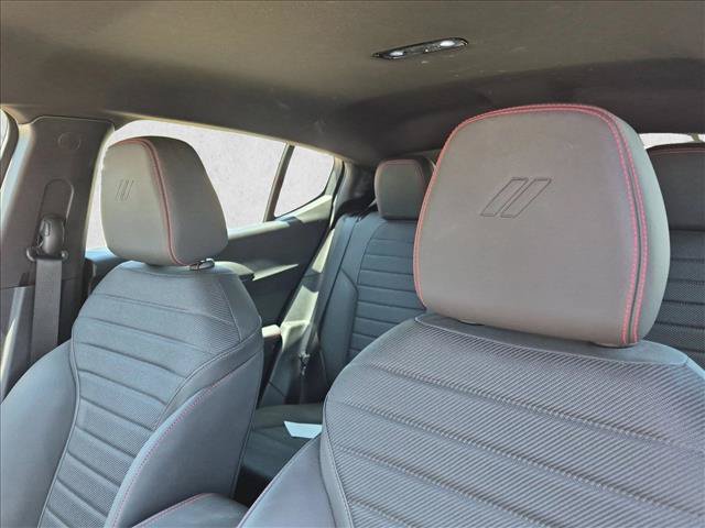 Used 2023 Dodge Hornet GT w/ GT Blacktop Package AWD/4WD image 13