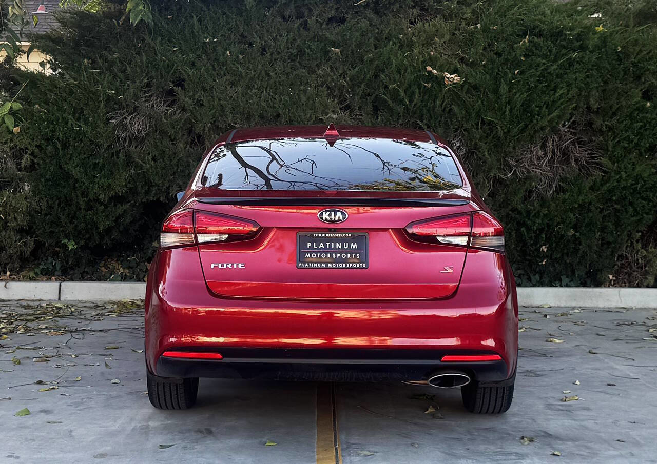 Used 2018 Kia Forte S w/ S Technology Plus Package image 5