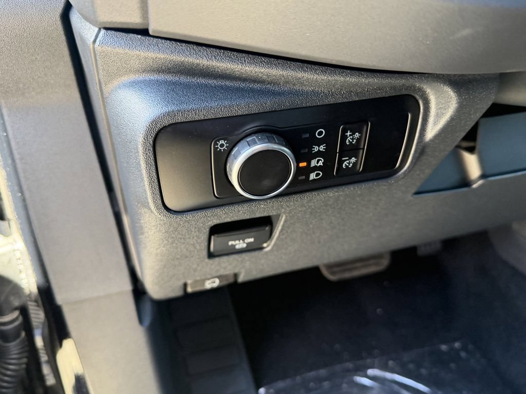 New 2025 Ford Bronco 4-Door AWD/4WD image 26