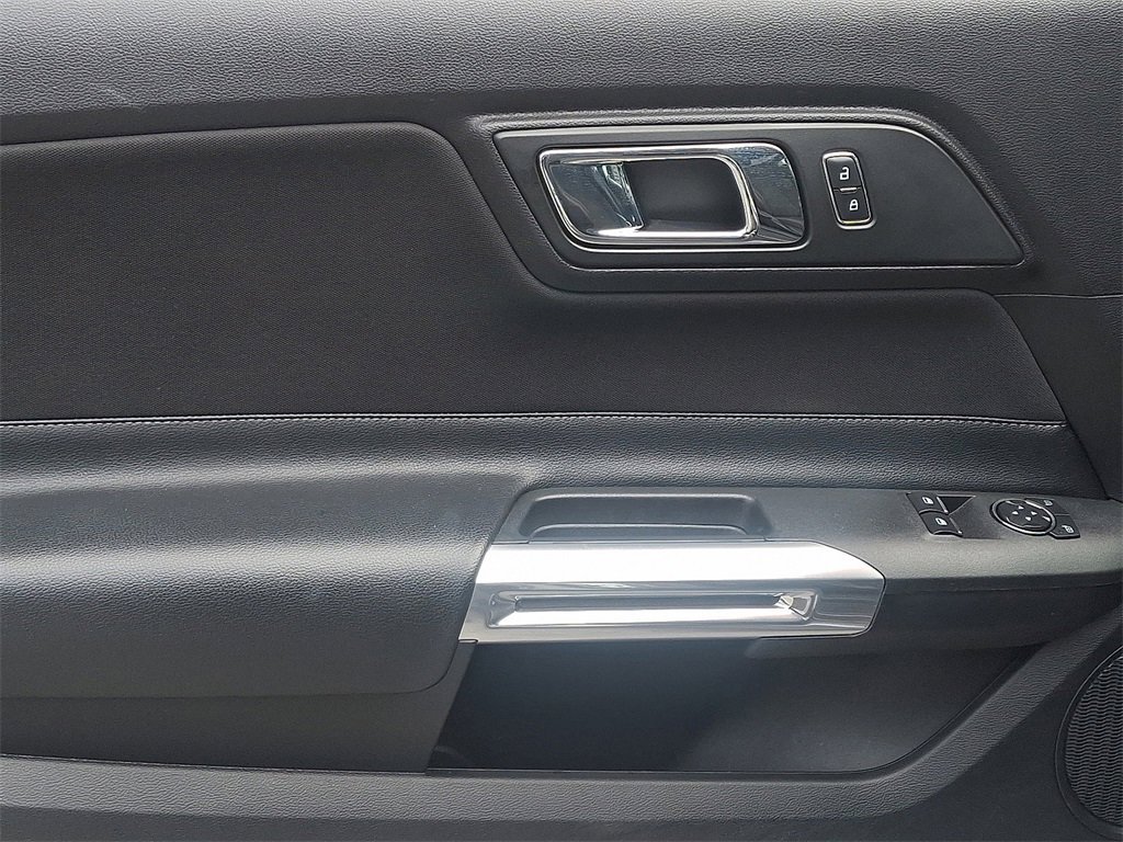 Used 2017 Ford Mustang GT w/ Black Accent Package image 12