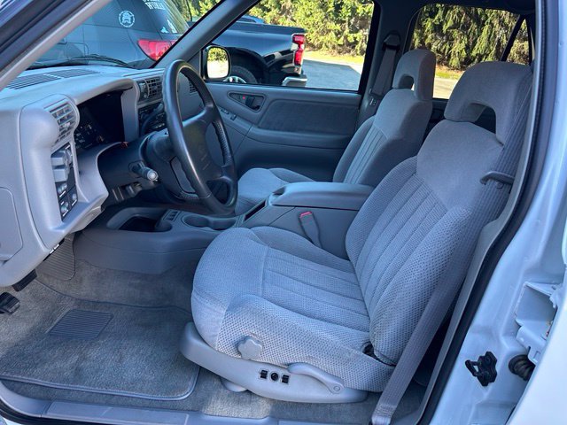 Used 1996 Chevrolet Blazer 4WD 4-Door image 27