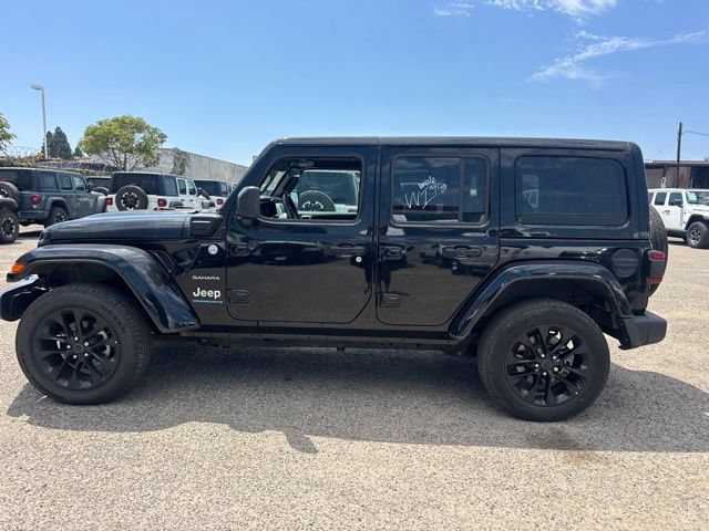 Used 2024 Jeep Wrangler Unlimited Sahara AWD/4WD image 8