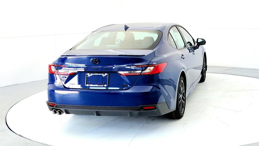 New 2026 Toyota Camry SE FWD image 5