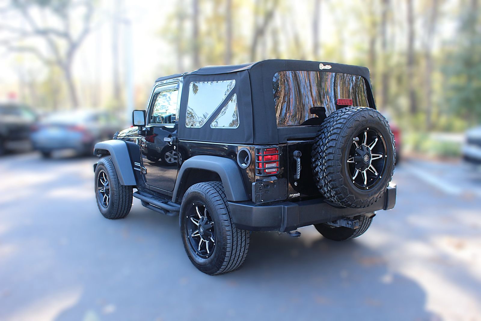 Used 2015 Jeep Wrangler Sport image 8