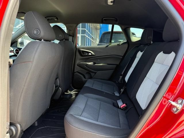 New 2026 Chevrolet Trax RS FWD image 5