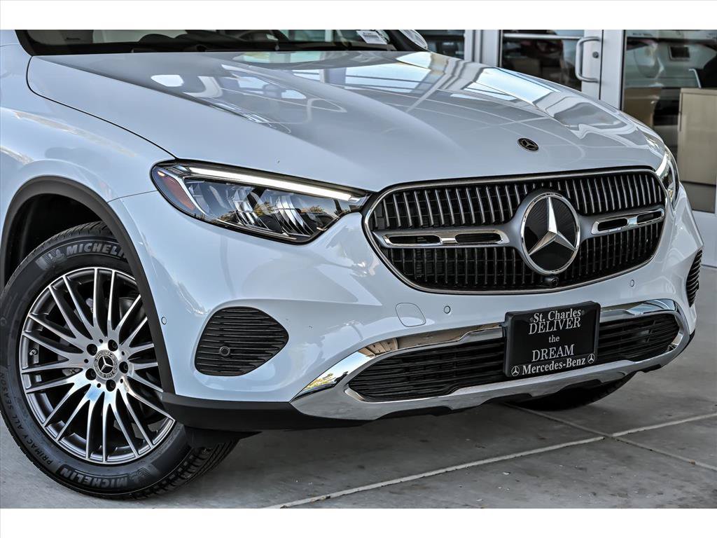 Certified 2026 Mercedes-Benz GLC 300 4MATIC image 2