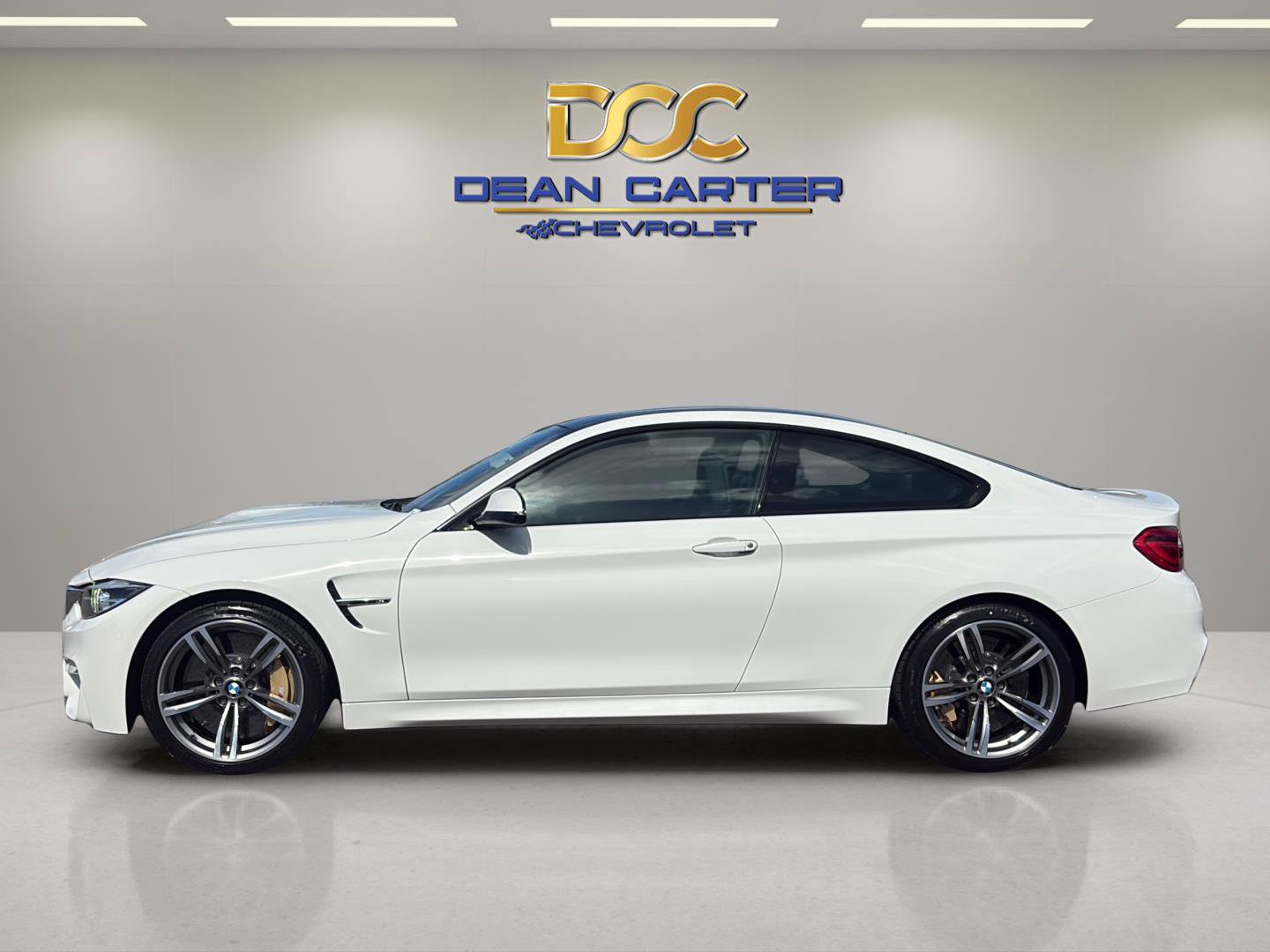 Used 2019 BMW M4 Coupe RWD image 2