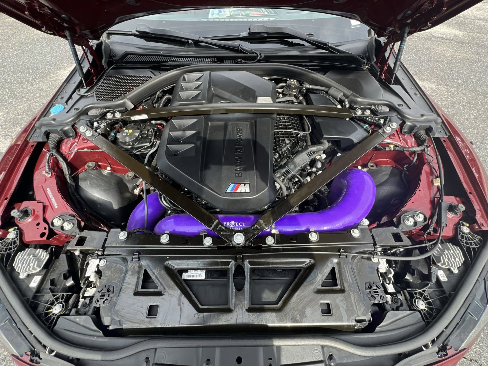 Used 2024 BMW M4 Competition w/ M Carbon Exterior Package image 27