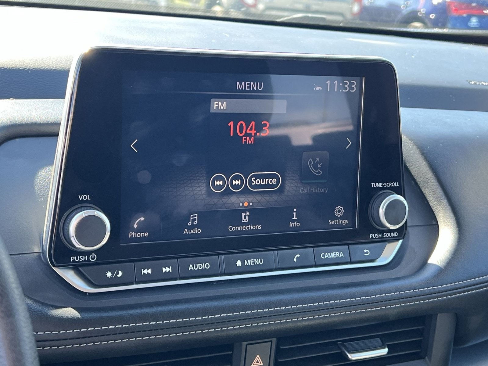 Used 2024 Nissan Rogue SV AWD/4WD image 18