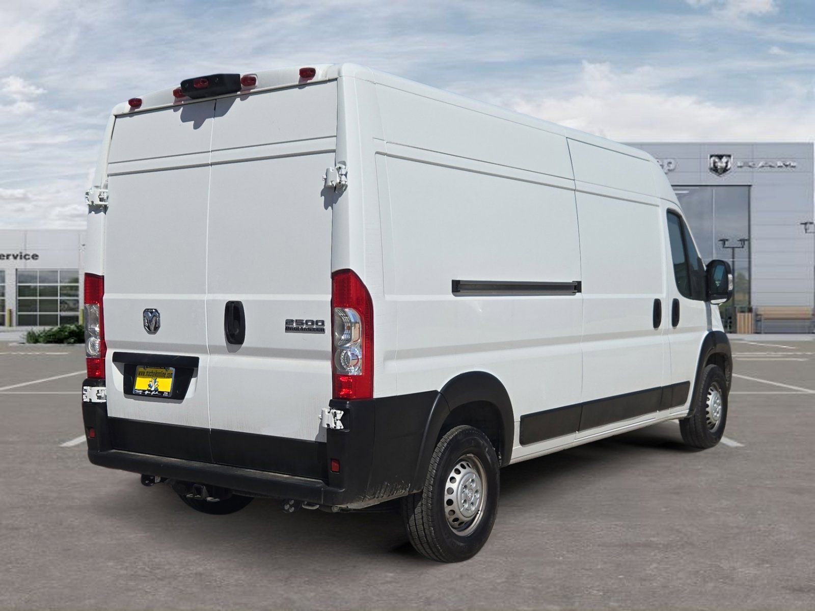 Used 2025 RAM ProMaster 2500 w/ Convenience Group image 5