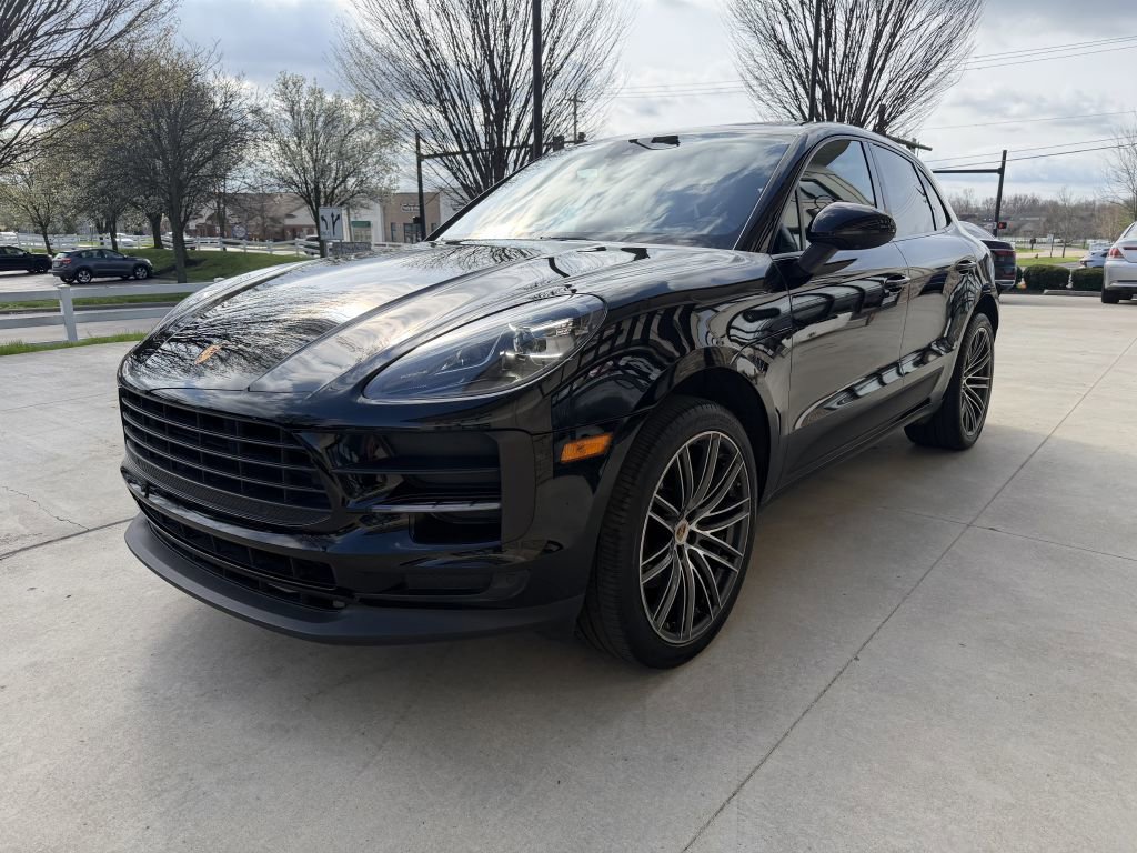 Used 2020 Porsche Macan AWD/4WD image 5