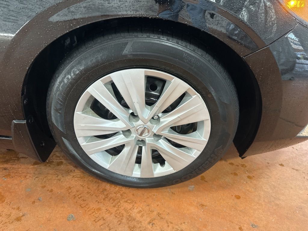 Used 2022 Nissan Sentra S image 10