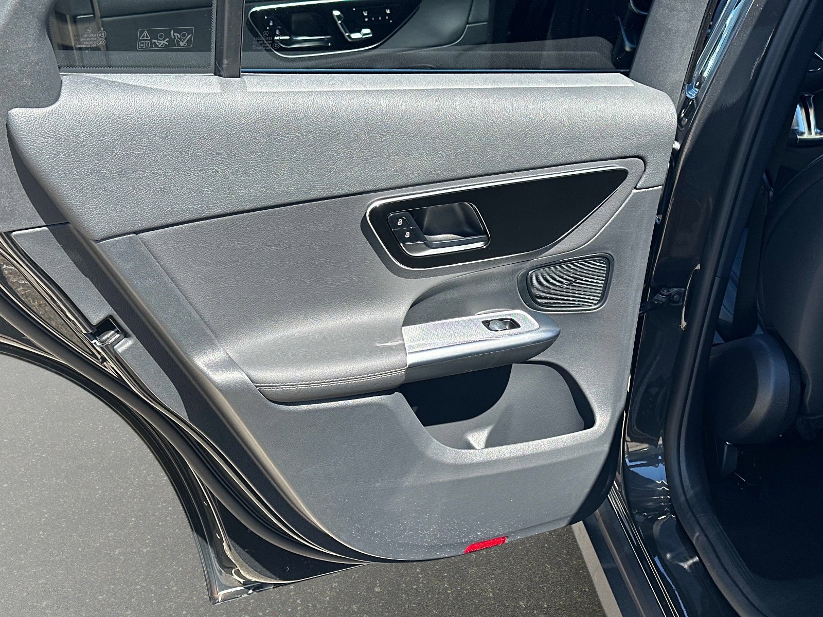 Used 2026 Mercedes-Benz GLC 350e 4MATIC image 12