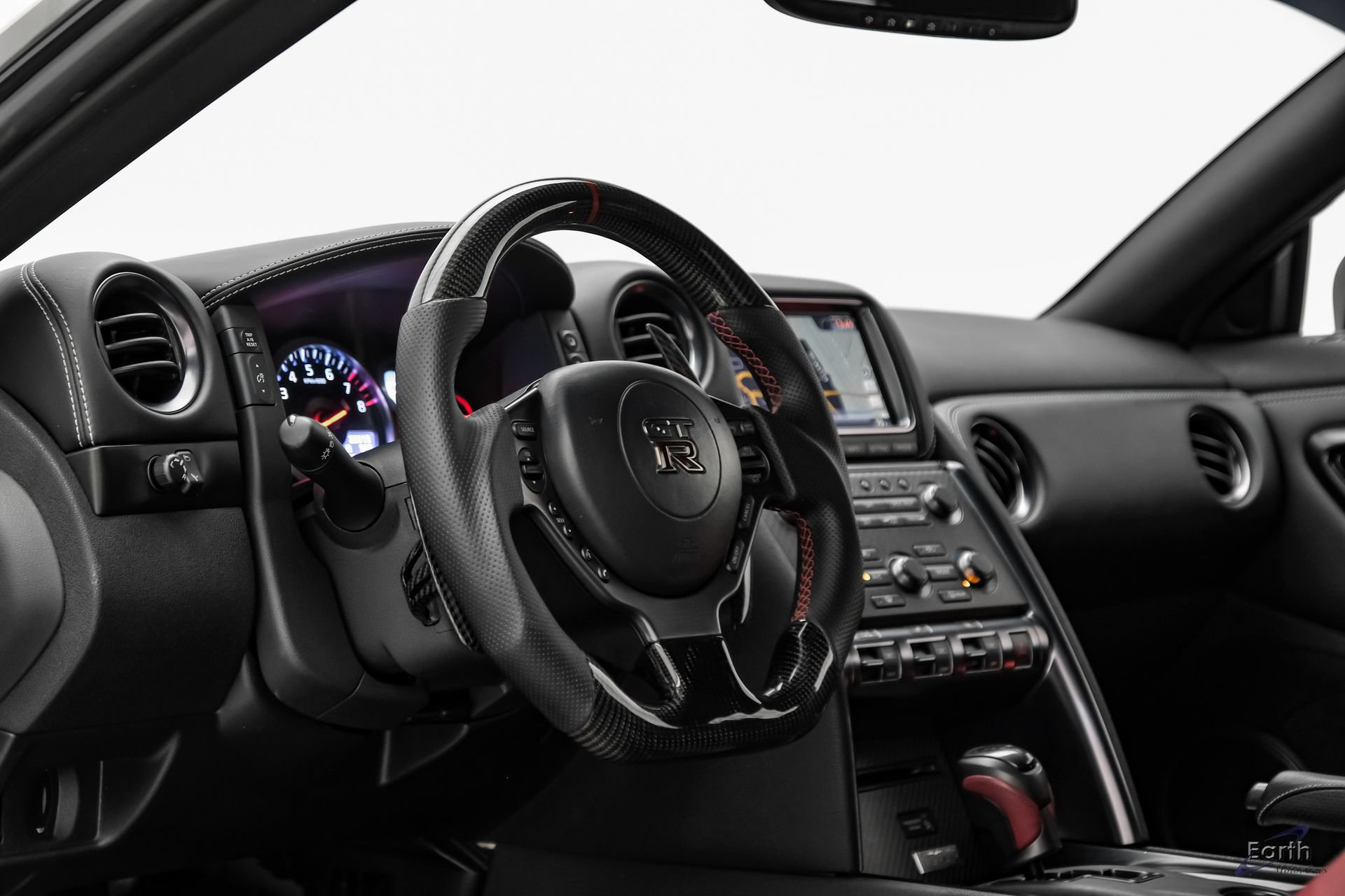 Used 2014 Nissan GT-R Black Edition AWD/4WD image 51