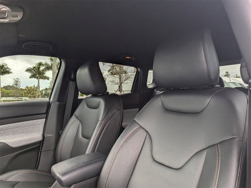 Certified 2024 Jeep Compass Latitude image 21