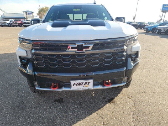 Certified 2024 Chevrolet Silverado 1500 ZR2 image 11