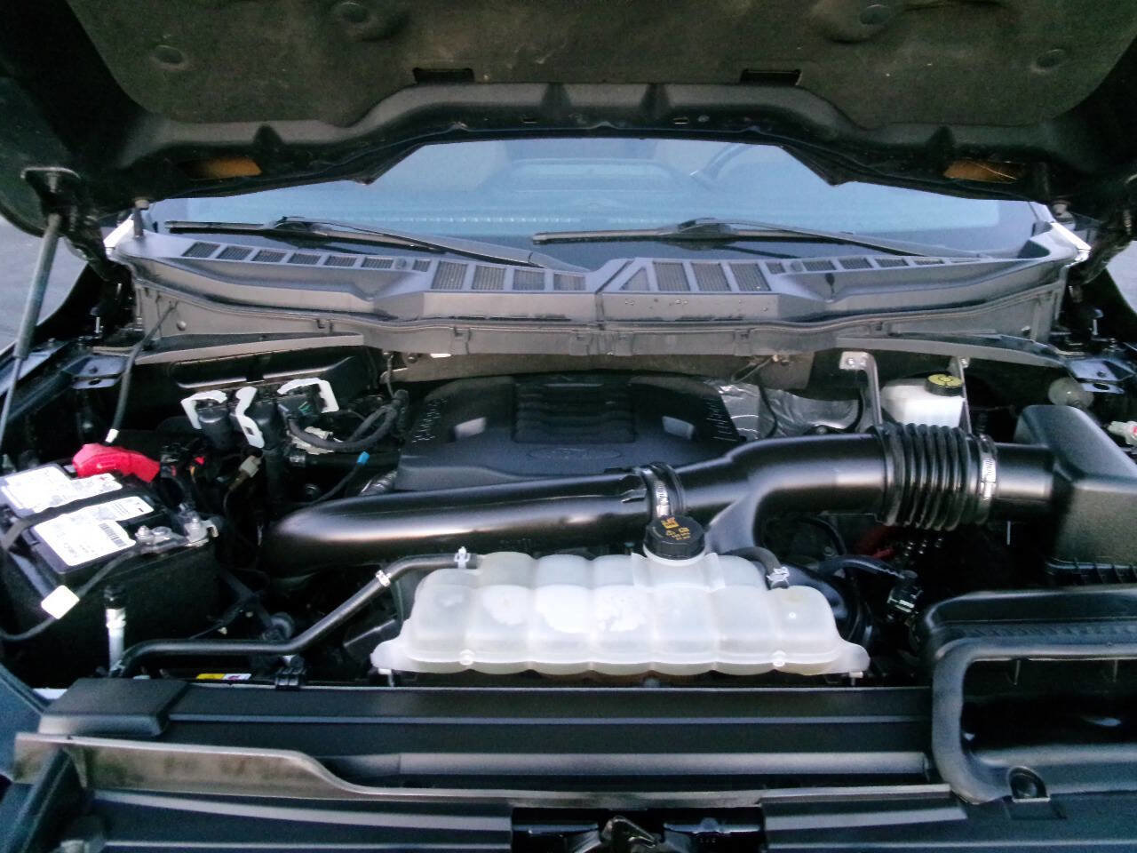 Used 2022 Ford F150 XLT w/ Equipment Group 301A Mid image 15