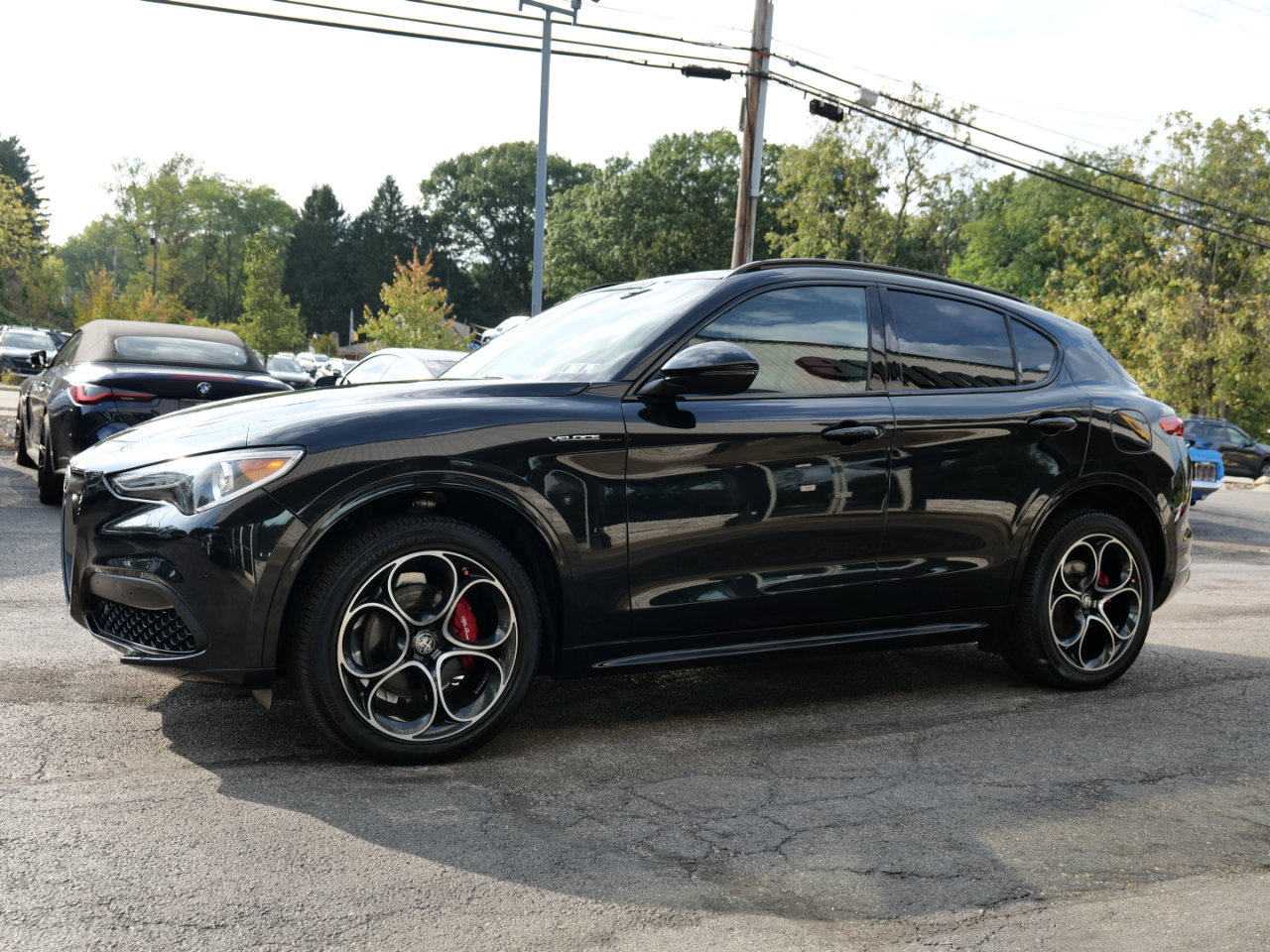 Used 2023 Alfa Romeo Stelvio Veloce image 76