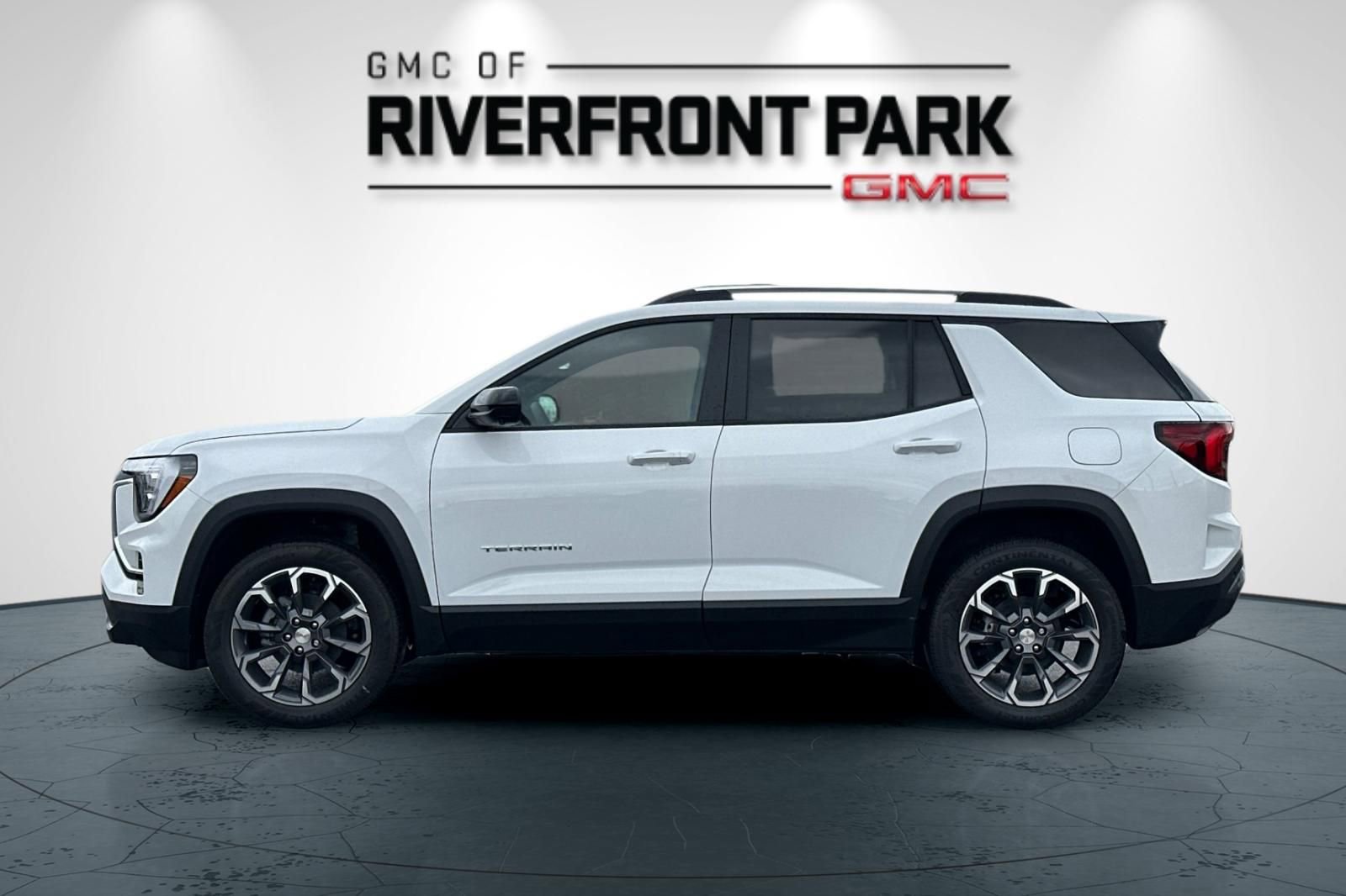 New 2026 GMC Terrain Elevation w/ Elevation Premium Package image 6