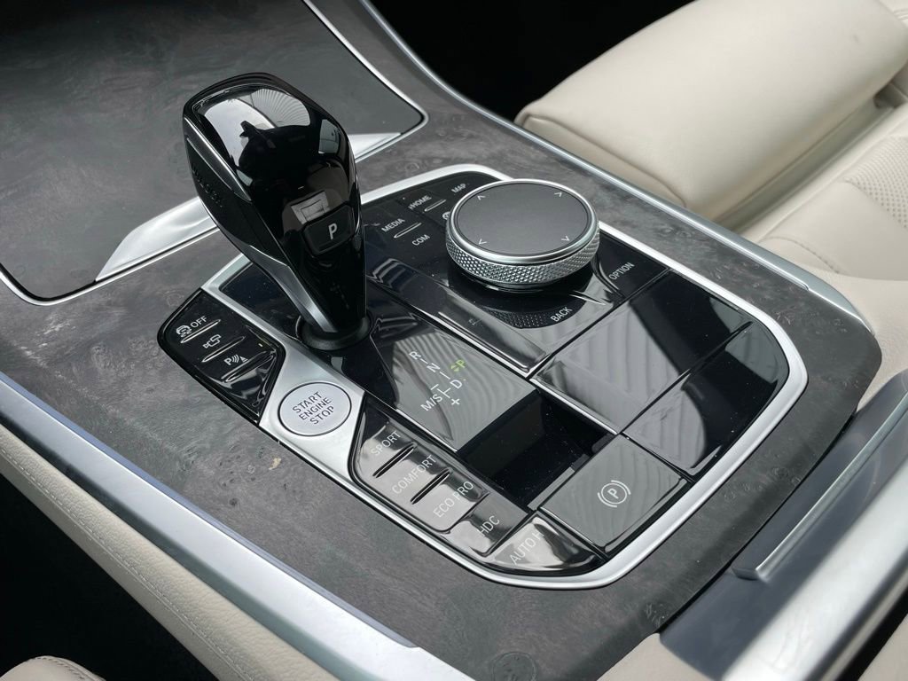 Used 2022 BMW X5 xDrive40i w/ Premium Package image 21