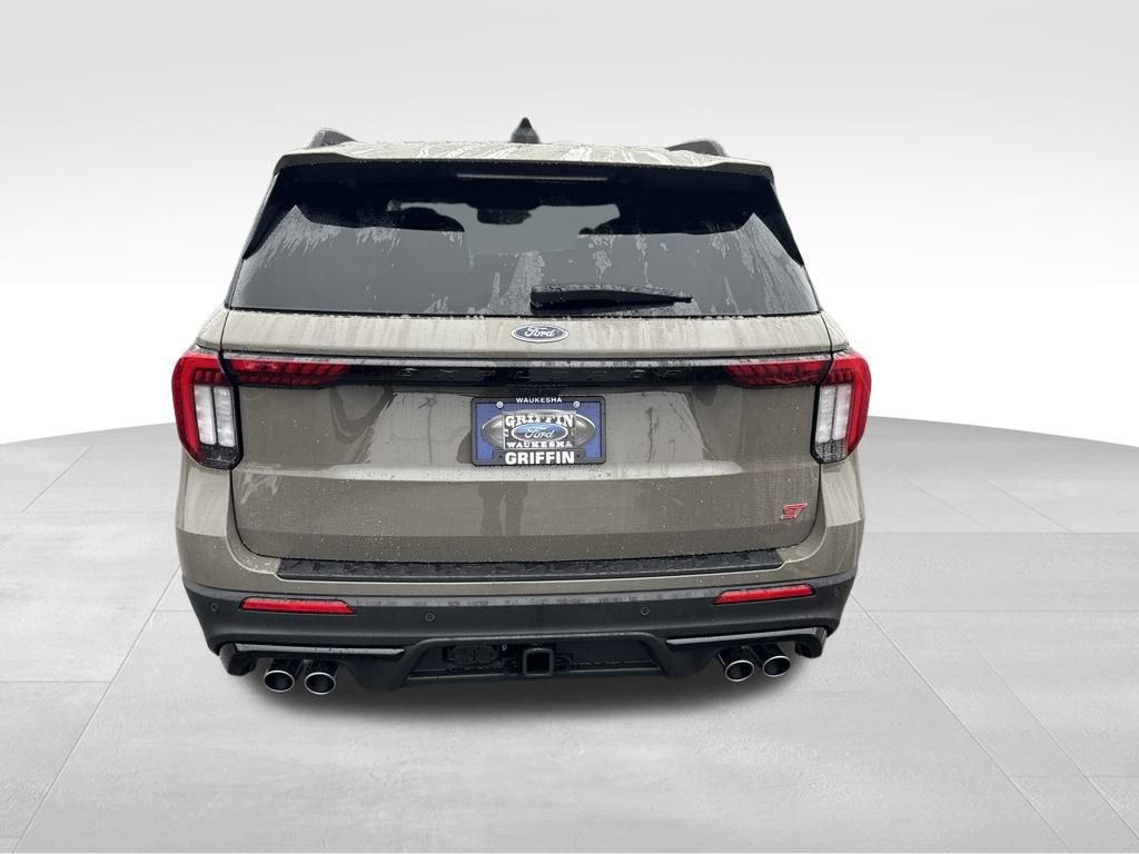 New 2026 Ford Explorer ST image 4