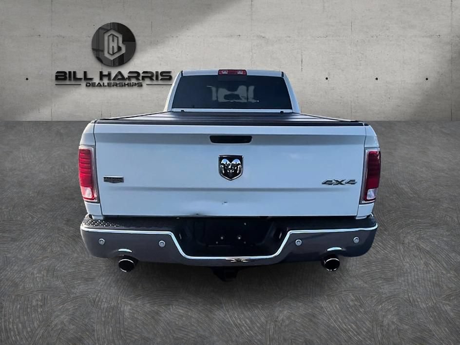 Used 2018 RAM 1500 Laramie w/ Convenience Group AWD/4WD image 7