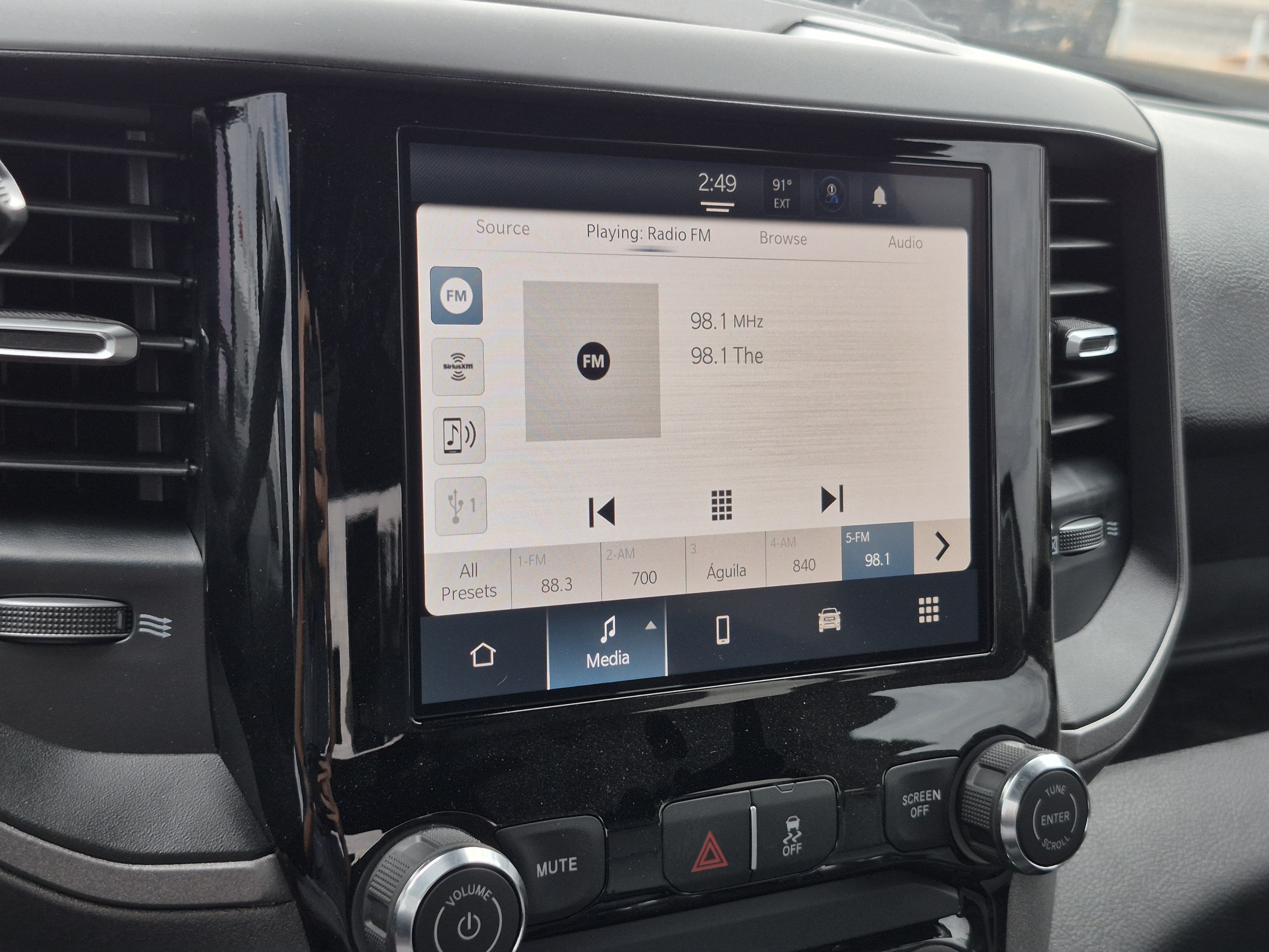 New 2026 RAM 3500 Tradesman AWD/4WD image 18