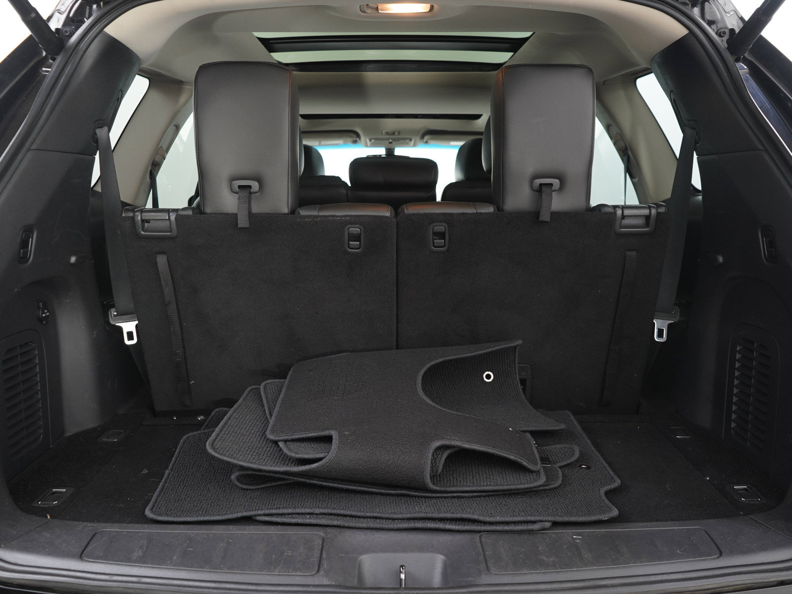 Used 2014 Nissan Pathfinder SL w/ SL Premium Package AWD/4WD image 9