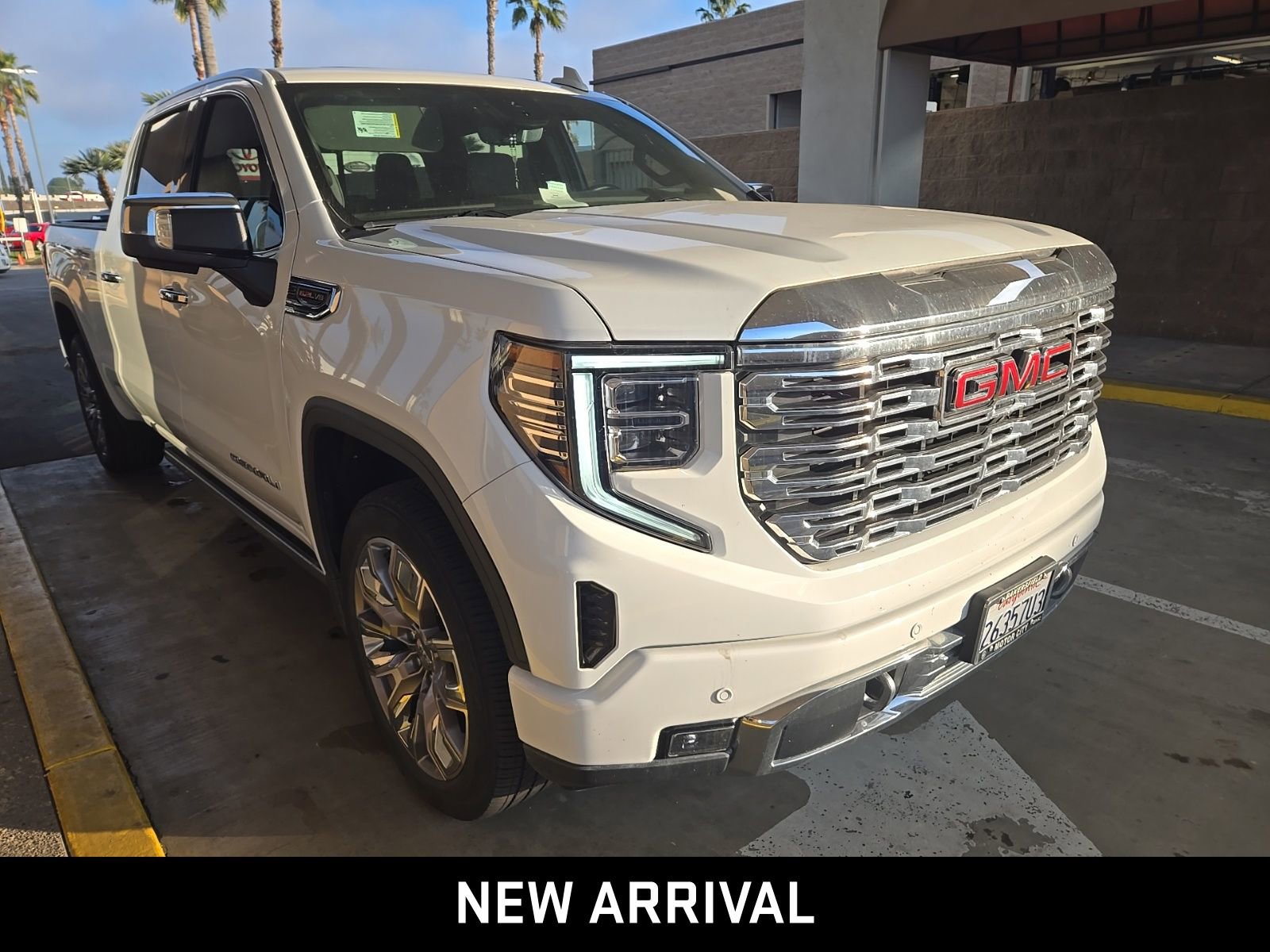 Certified 2023 GMC Sierra 1500 Denali w/ Denali Reserve Package image 3