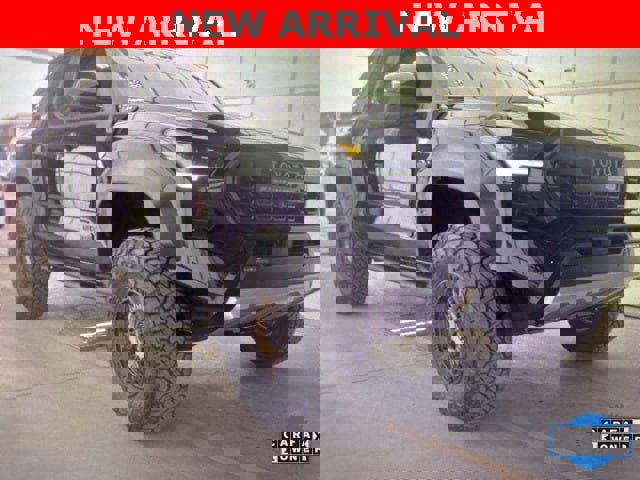 Used 2024 Toyota Tacoma Trailhunter image 11