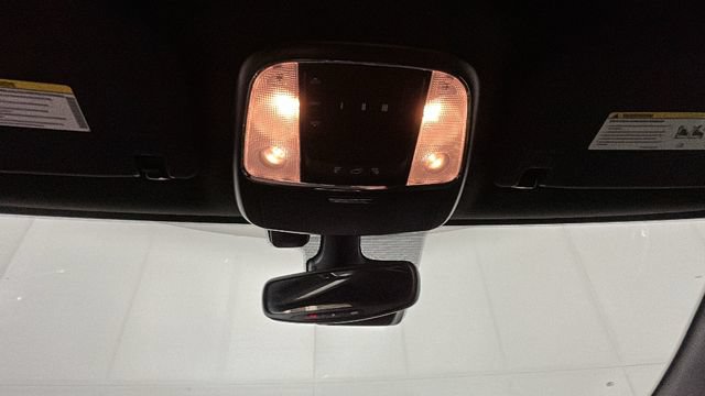 Used 2020 Jeep Grand Cherokee Altitude AWD/4WD image 25