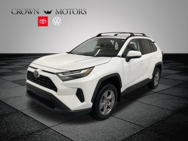 Used 2025 Toyota RAV4 XLE w/ Convenience Package AWD/4WD image 3