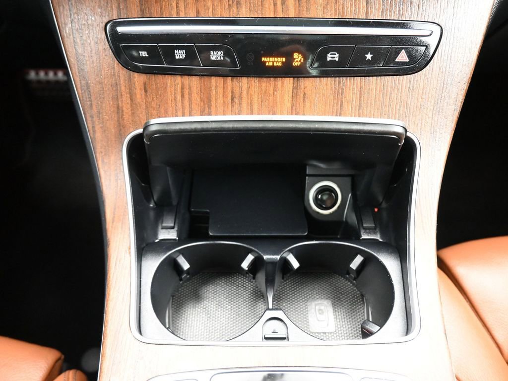 Used 2020 Mercedes-Benz GLC 43 AMG 4MATIC w/ Parking Assistance Package image 28